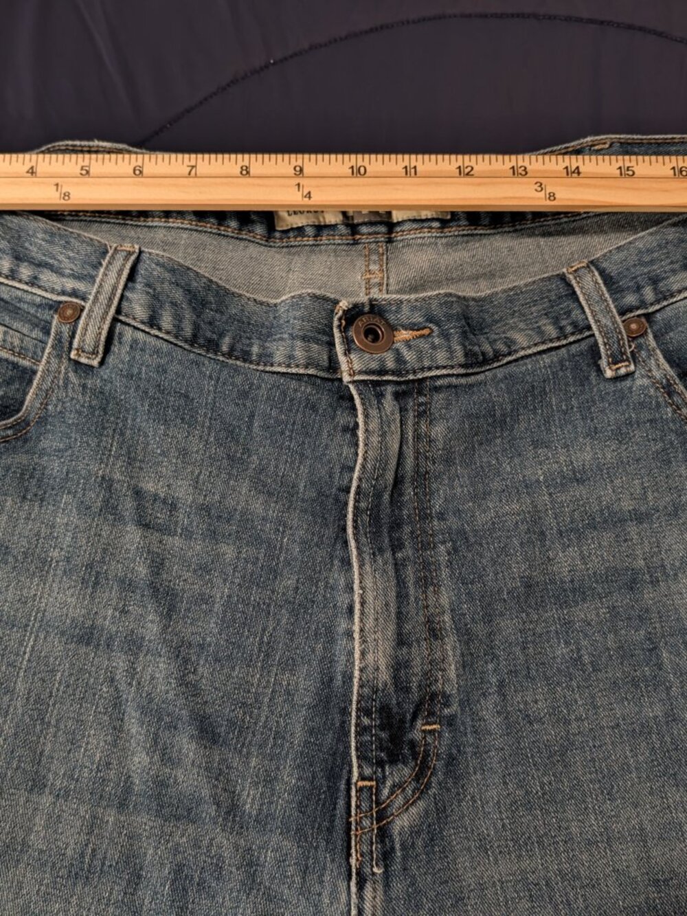 Ariat Mens 44x32 Legacy M4 Relaxed Bootcut Denim Jeans Medium Wash - Picture 8 of 8